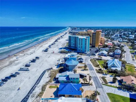 811 N Atlantic Avenue New Smyrna Beach FL 32169