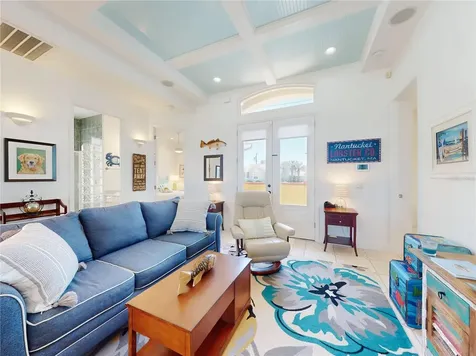 811 N Atlantic Avenue New Smyrna Beach FL 32169