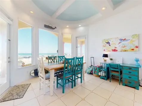 811 N Atlantic Avenue New Smyrna Beach FL 32169