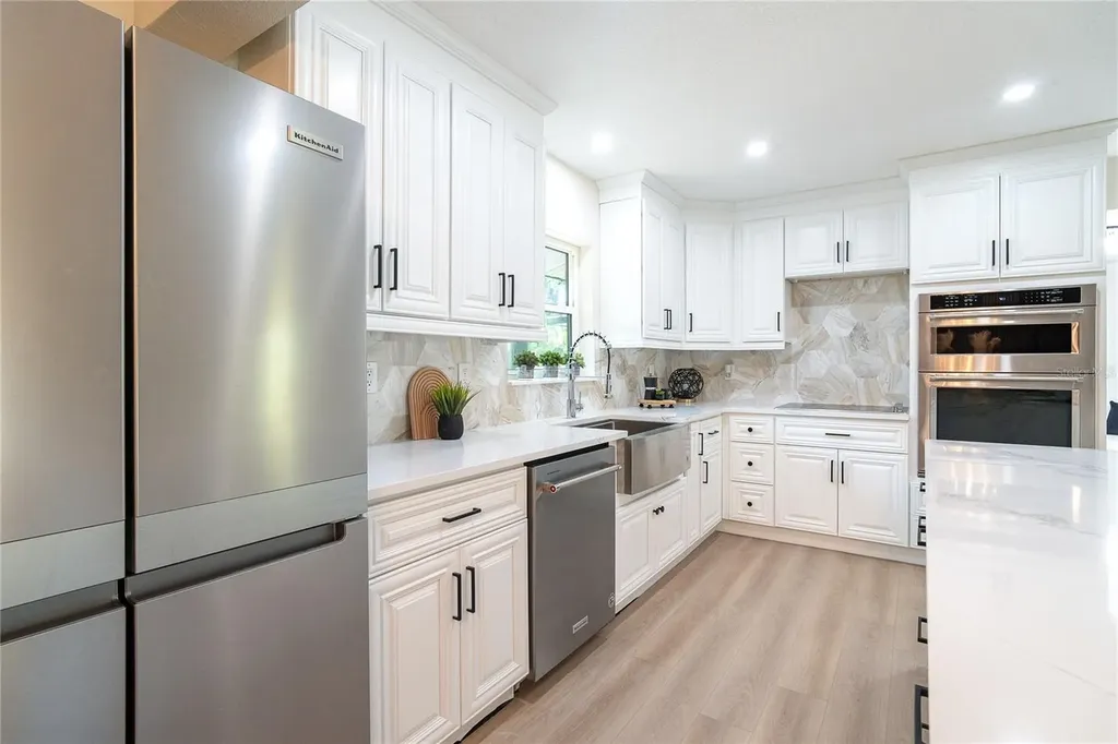 425 Laurel Road W Nokomis FL 34275