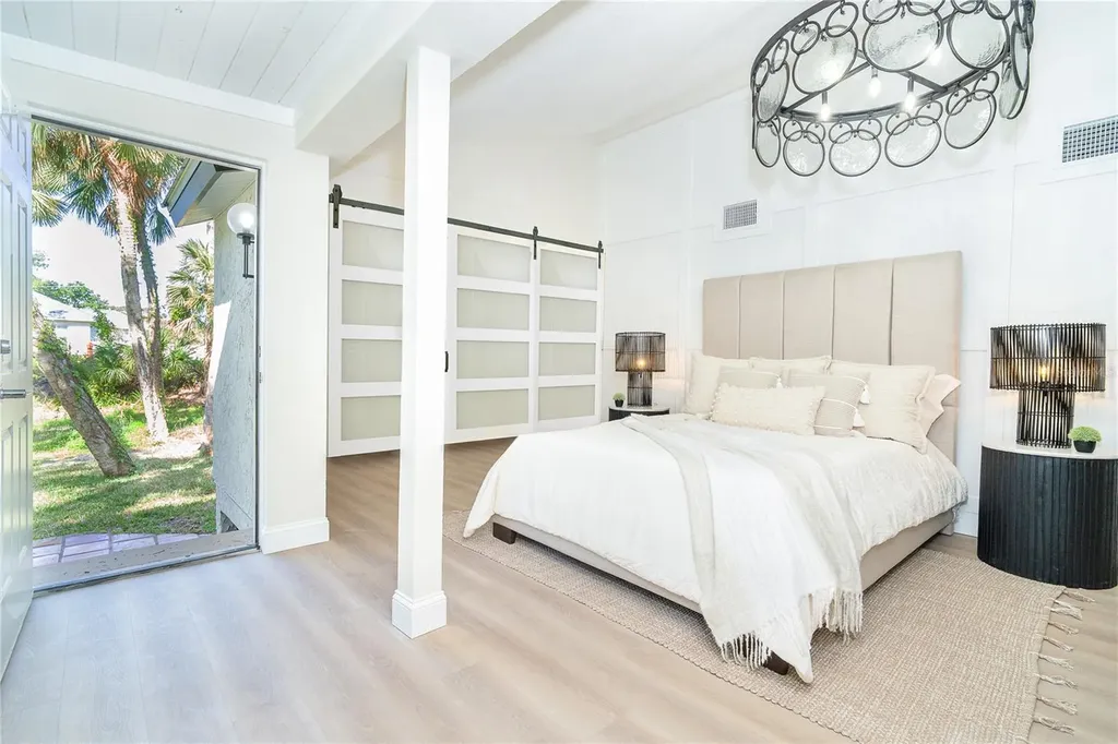 425 Laurel Road W Nokomis FL 34275