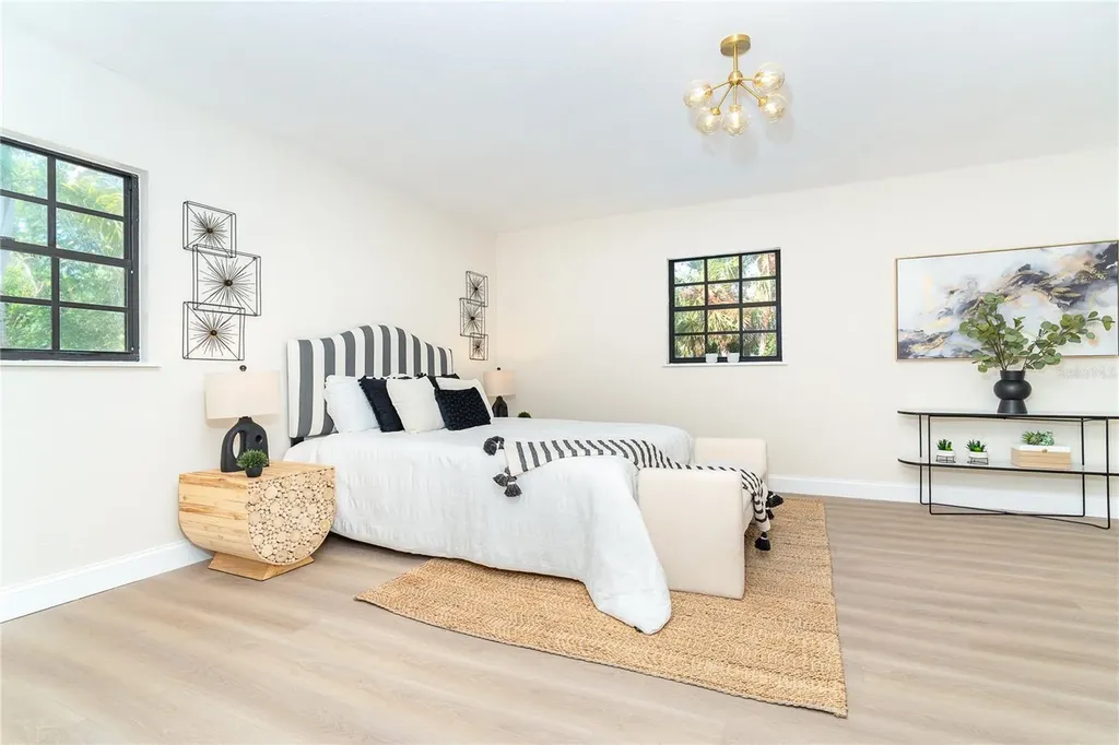 425 Laurel Road W Nokomis FL 34275