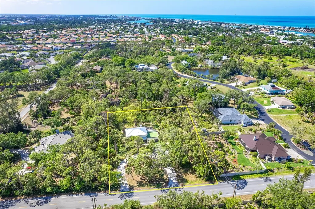425 Laurel Road W Nokomis FL 34275