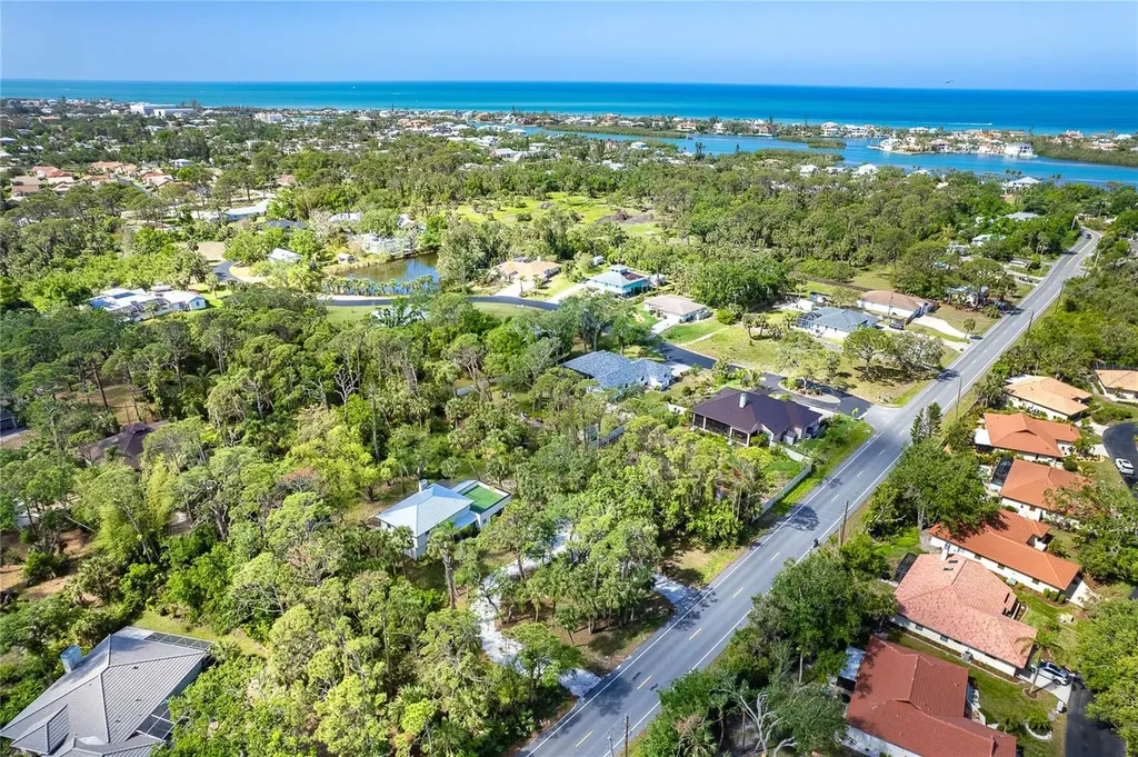425 Laurel Road W Nokomis FL 34275