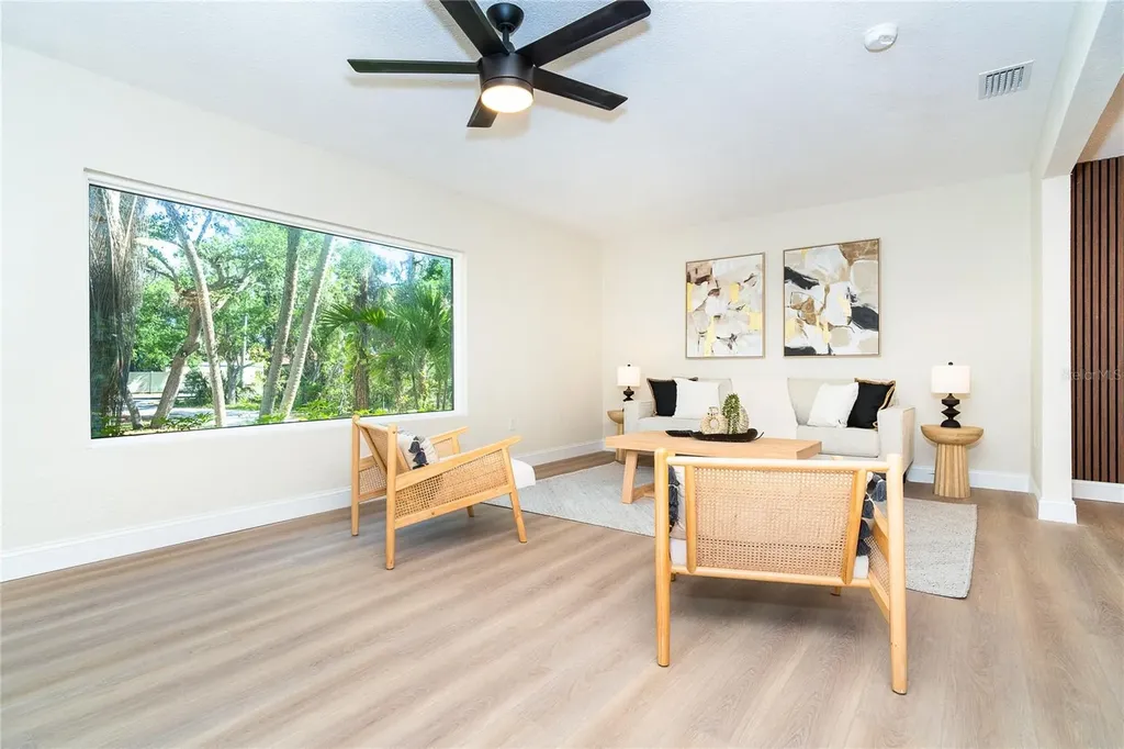 425 Laurel Road W Nokomis FL 34275