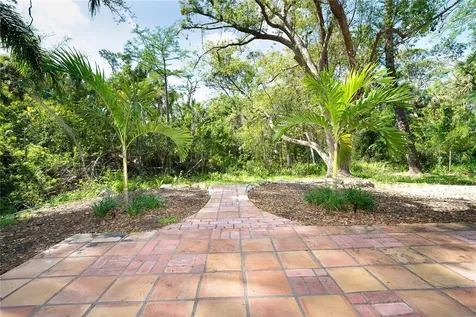 425 Laurel Road W Nokomis FL 34275