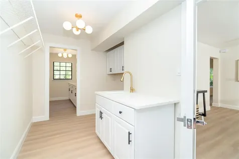 425 Laurel Road W Nokomis FL 34275