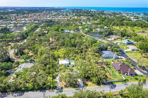 425 Laurel Road W Nokomis FL 34275