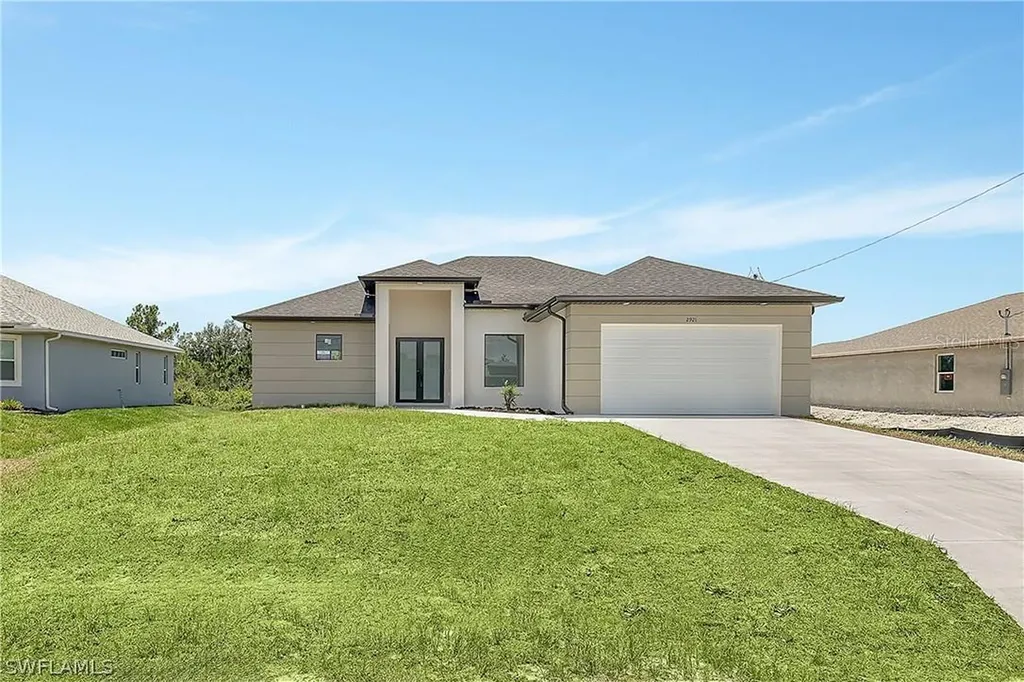 2921 7th Street SW Lehigh Acres FL 33976