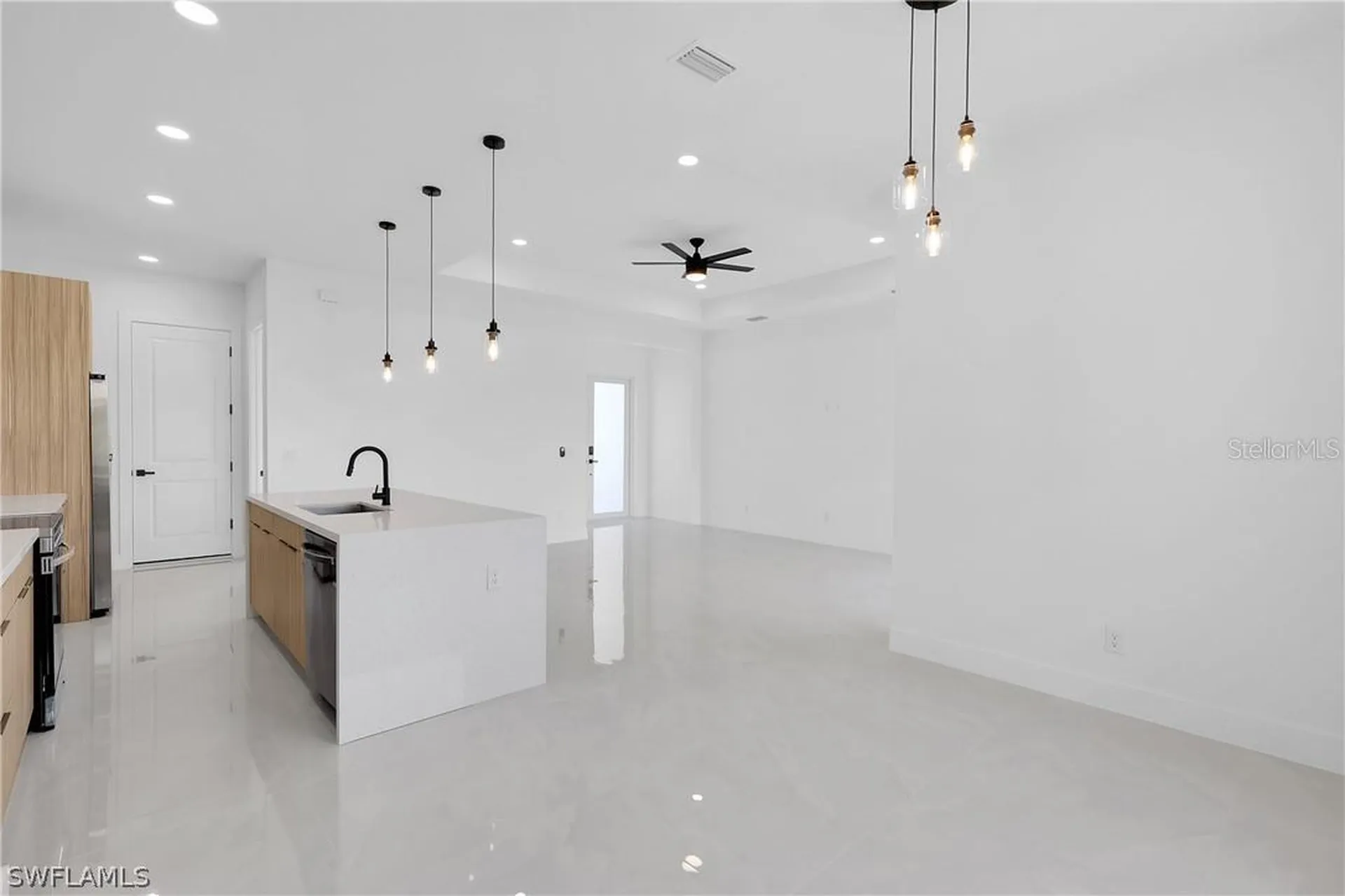 2921 7th Street SW Lehigh Acres FL 33976