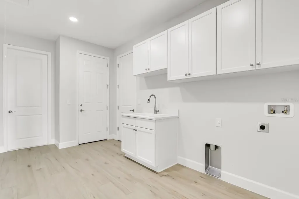 5214 Lake Venice Drive Wimauma FL 33598