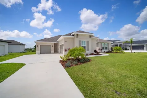 5214 Lake Venice Drive Wimauma FL 33598