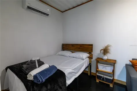 Condo. Entre Olas Carr. #686, Bo. Puerto Nuevo Vega Baja PR 00694