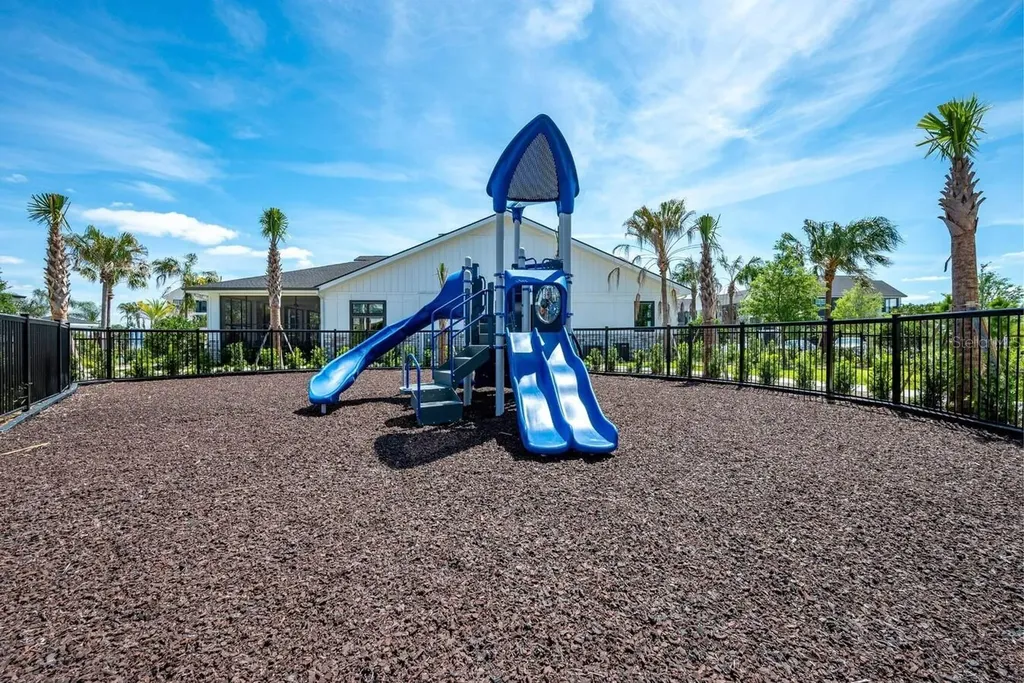 3020 Base Boulevard Davenport FL 33837