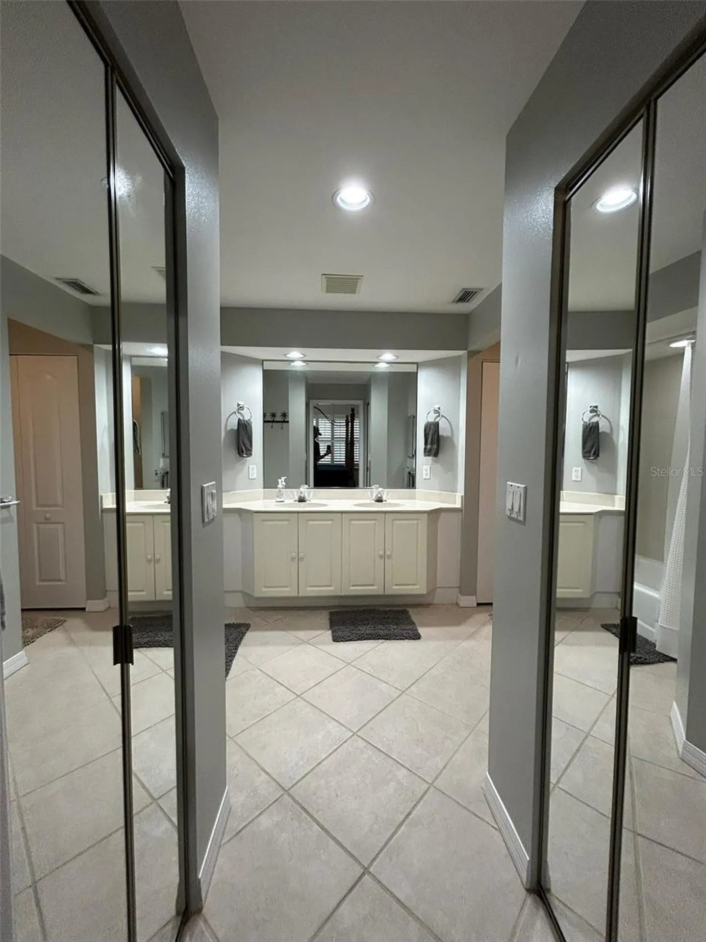 3706 54th Drive W Bradenton FL 34210