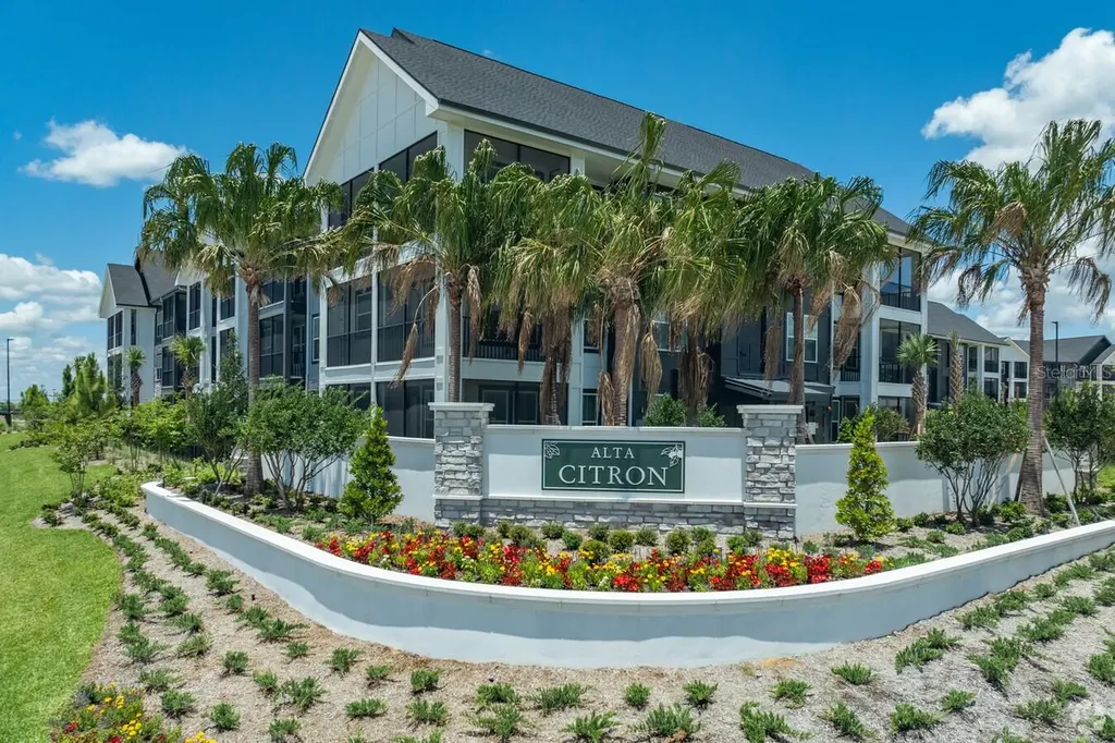 3020 Base Boulevard Davenport FL 33837