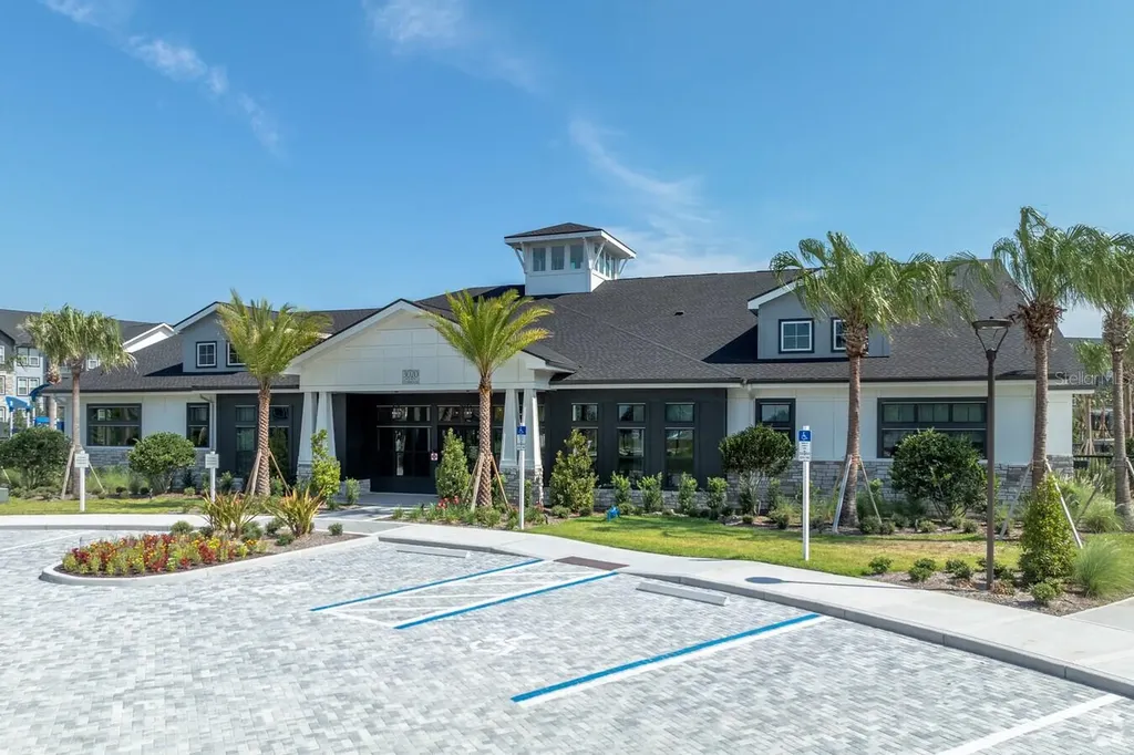 3020 Base Boulevard Davenport FL 33837