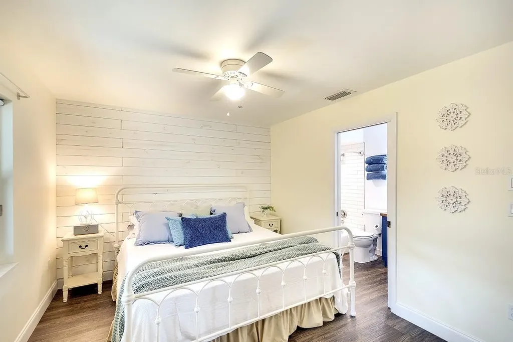 2224 Eugene Street Sarasota FL 34231