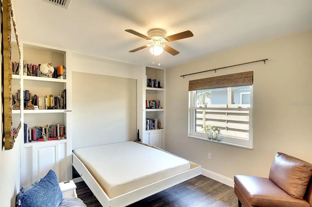 2224 Eugene Street Sarasota FL 34231