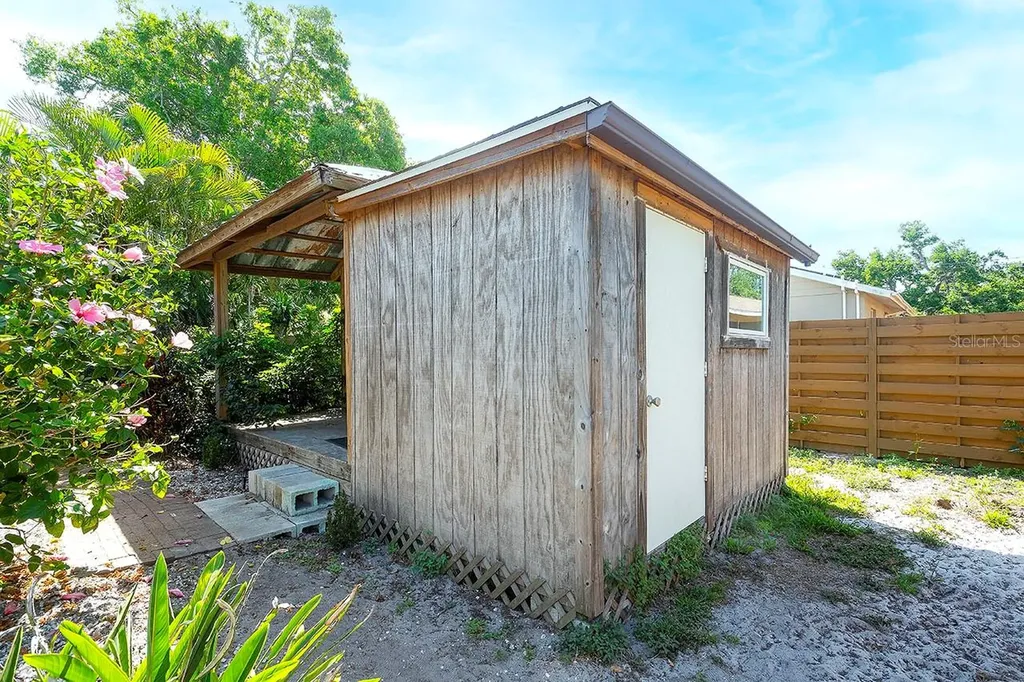 2224 Eugene Street Sarasota FL 34231