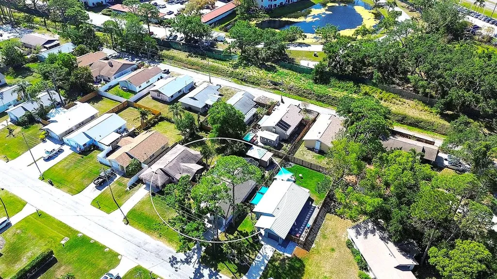 2224 Eugene Street Sarasota FL 34231