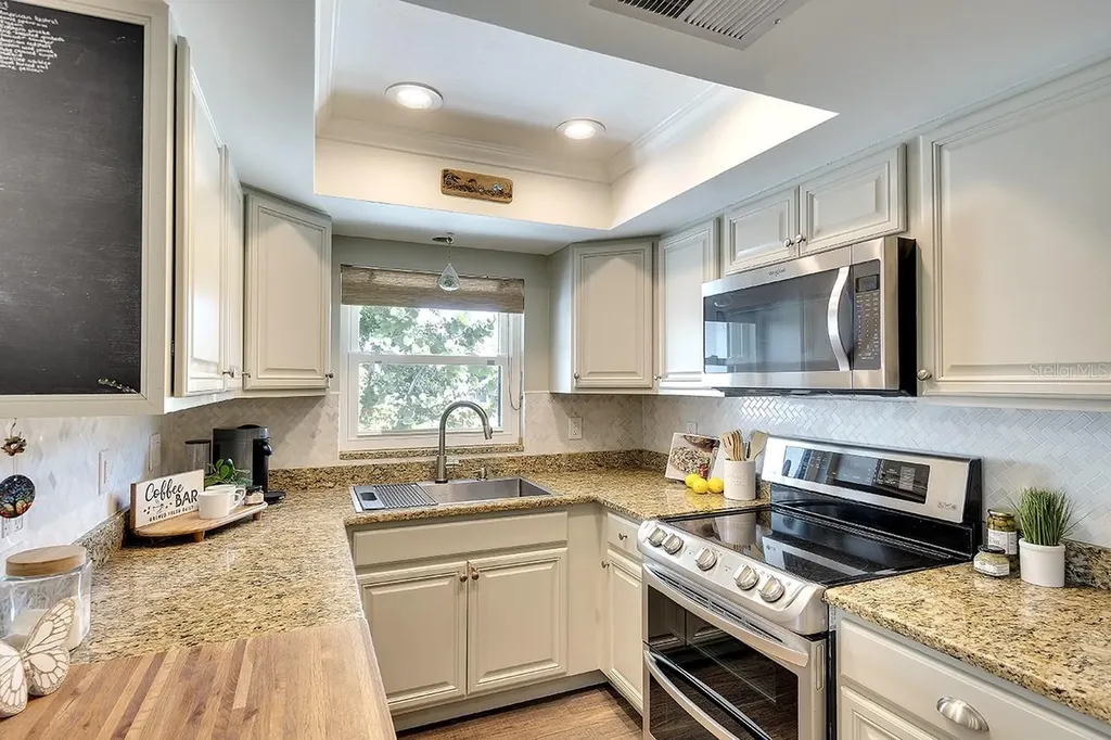 2224 Eugene Street Sarasota FL 34231