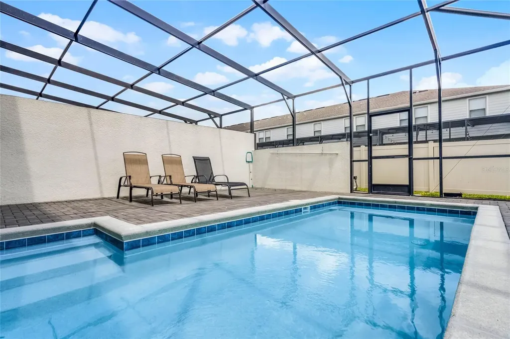 2427 Dubai Street Kissimmee FL 34747