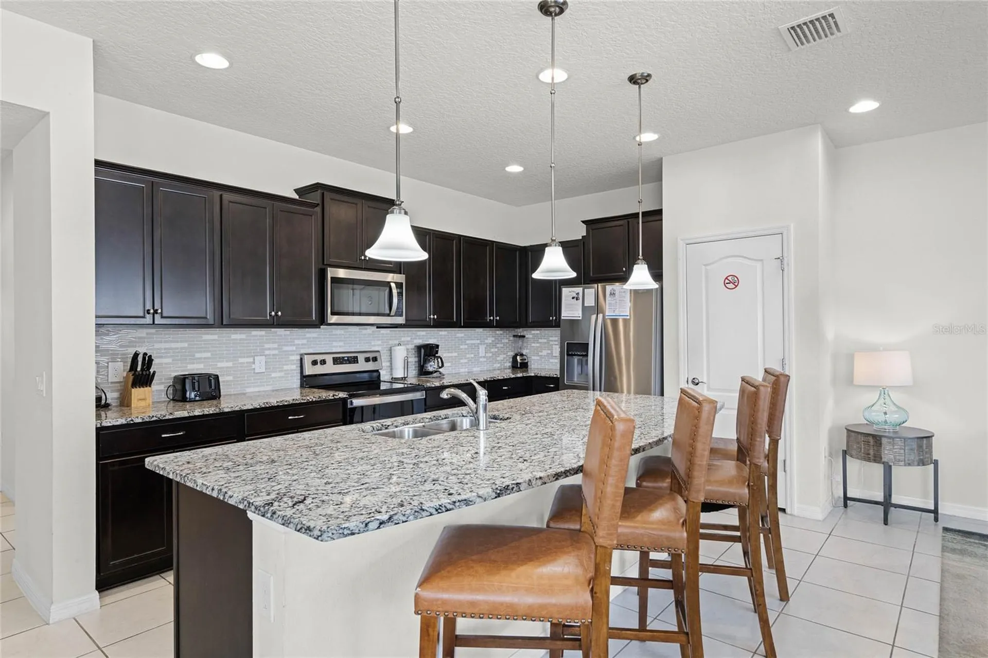2427 Dubai Street Kissimmee FL 34747