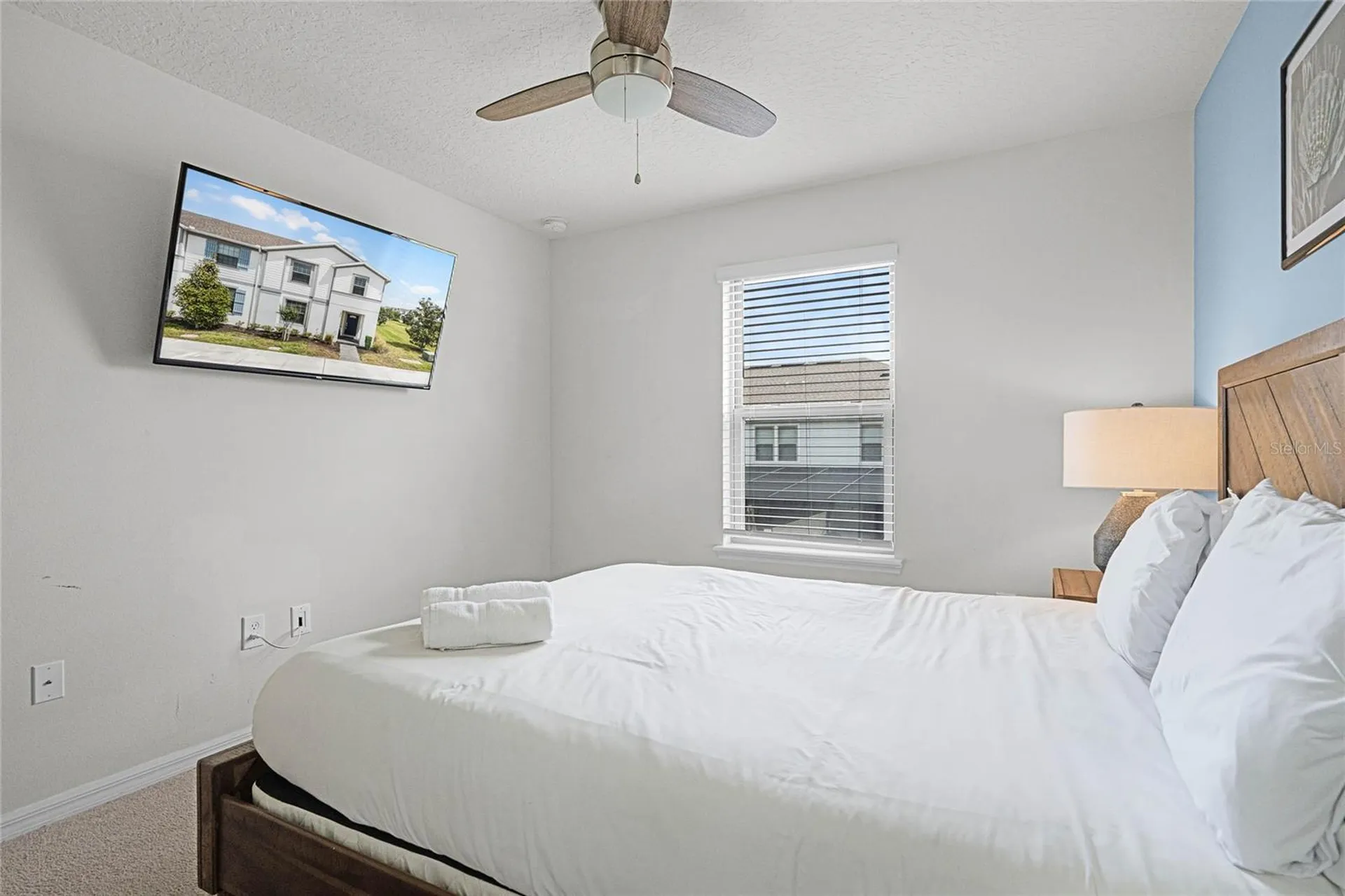 2427 Dubai Street Kissimmee FL 34747