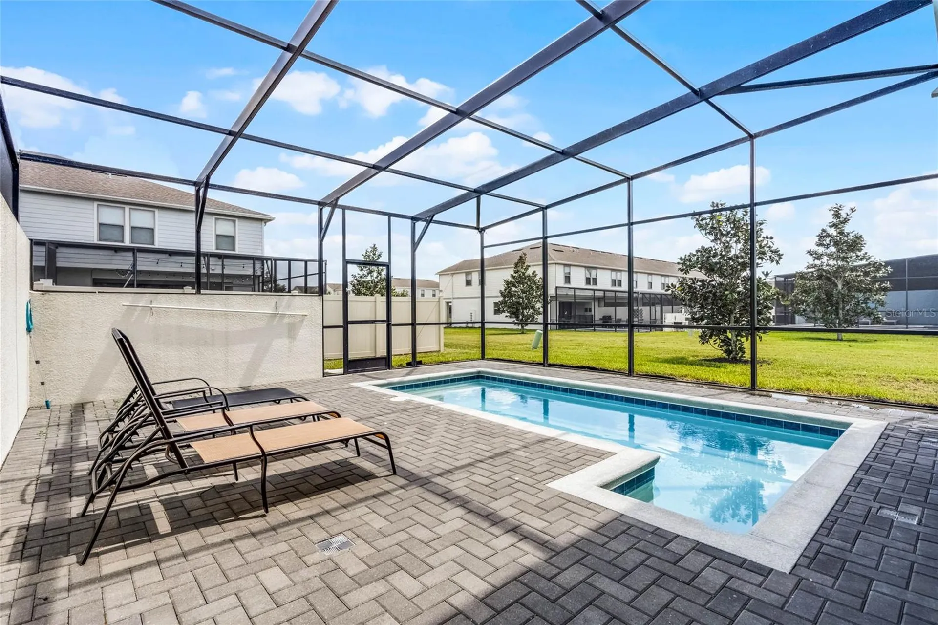 2427 Dubai Street Kissimmee FL 34747