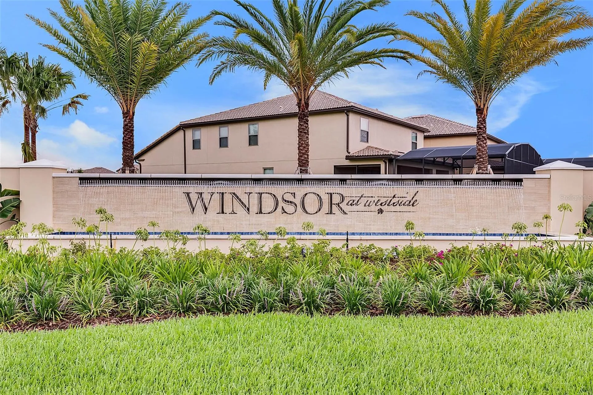 2427 Dubai Street Kissimmee FL 34747