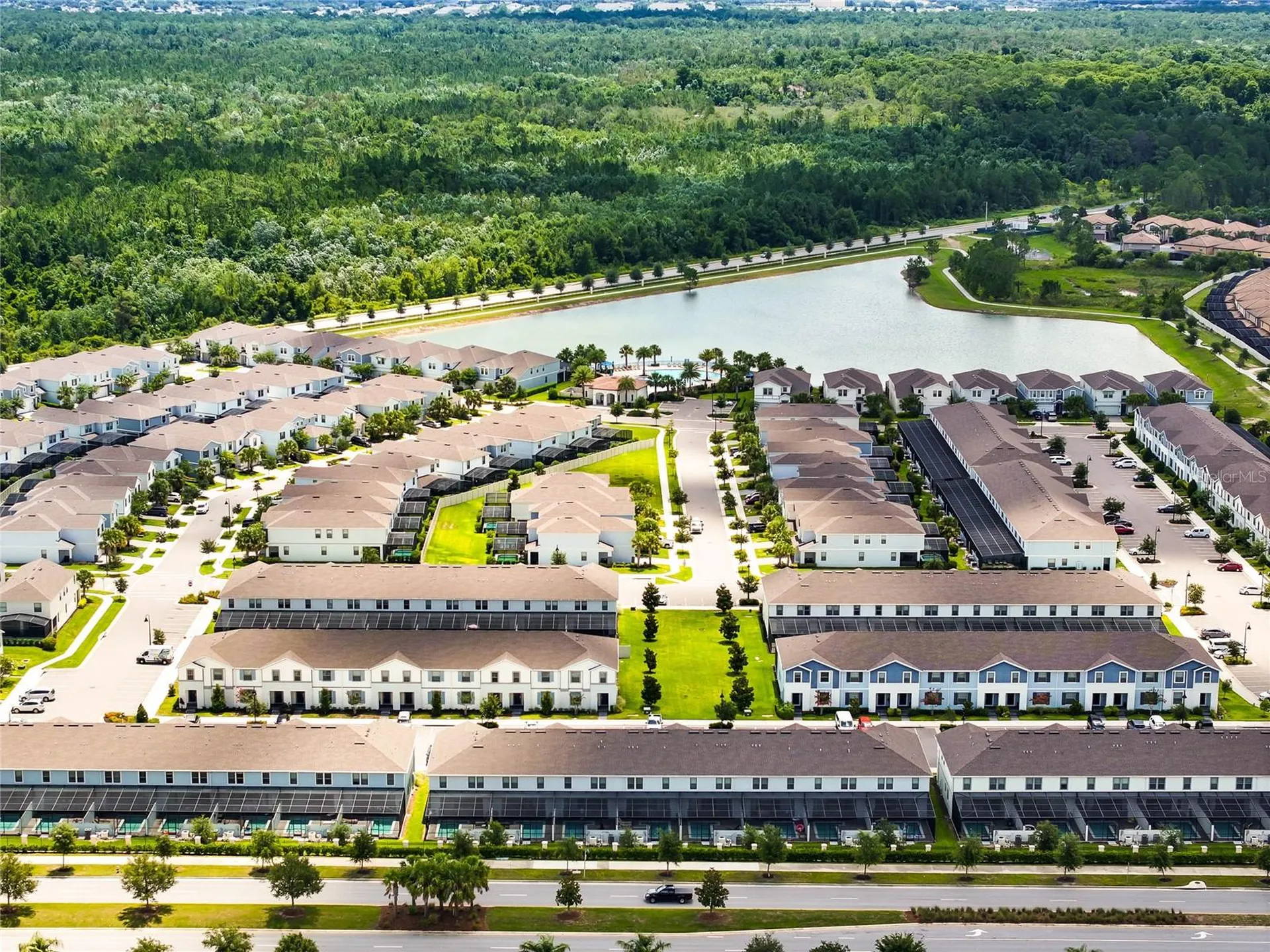 2427 Dubai Street Kissimmee FL 34747