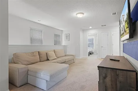 2427 Dubai Street Kissimmee FL 34747