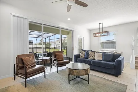 2427 Dubai Street Kissimmee FL 34747