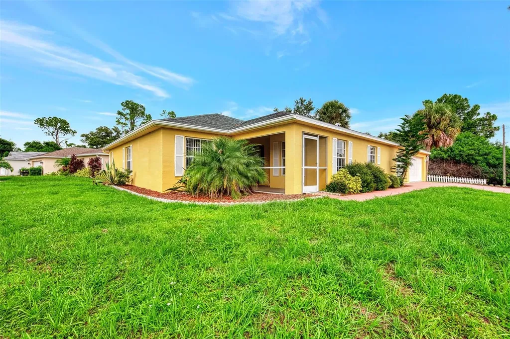 3530 Adelaide Avenue North Port FL 34288
