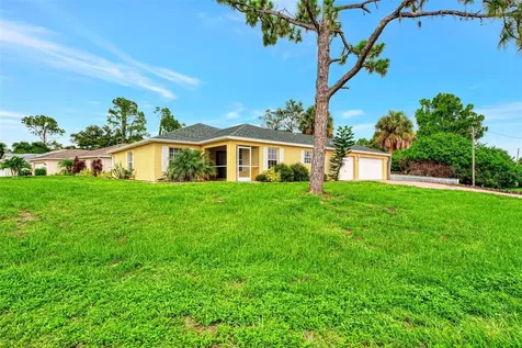 3530 Adelaide Avenue North Port FL 34288