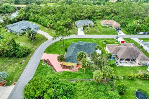 3530 Adelaide Avenue North Port FL 34288