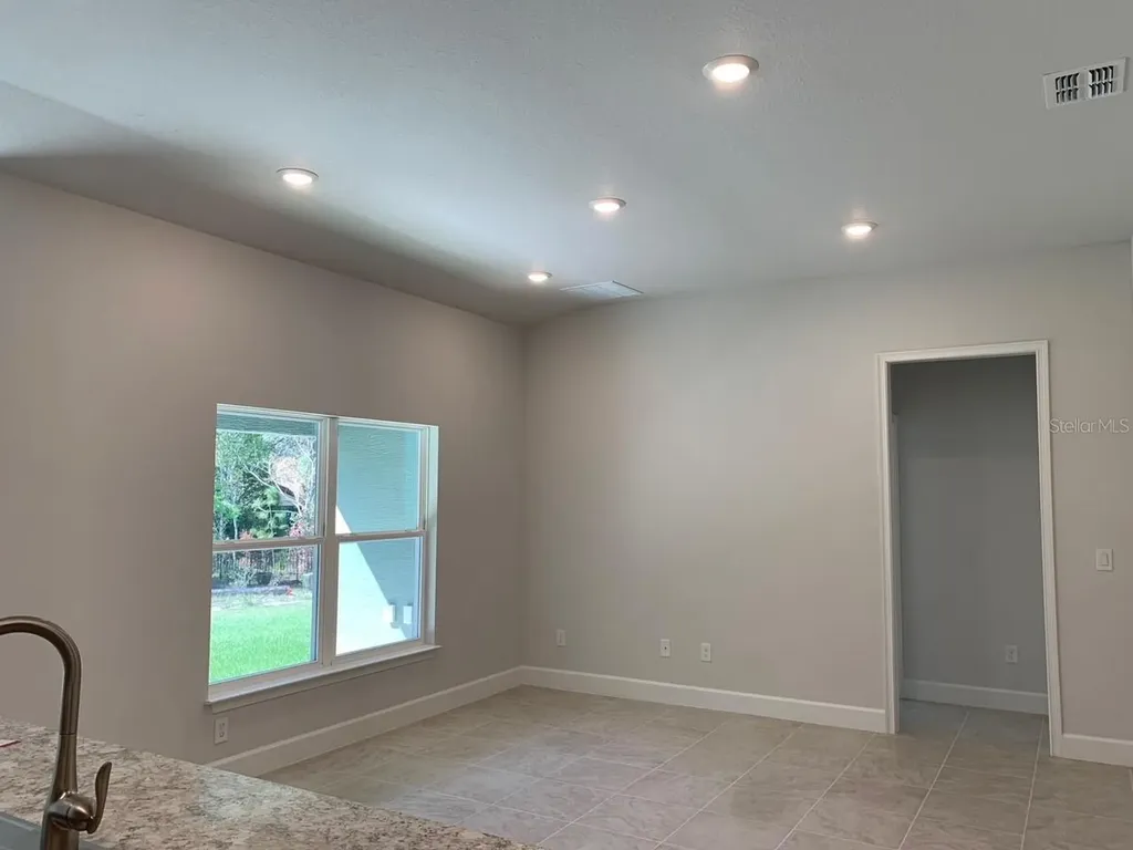 10060 N Carver Drive Citrus Springs FL 34434