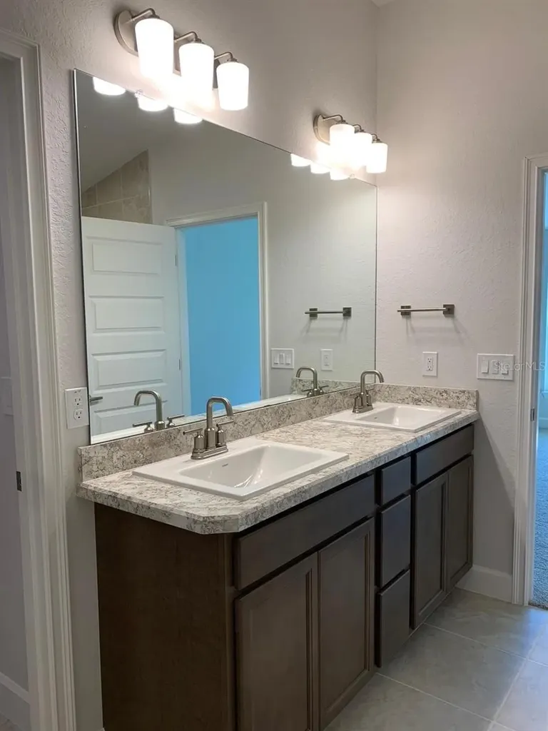 10060 N Carver Drive Citrus Springs FL 34434