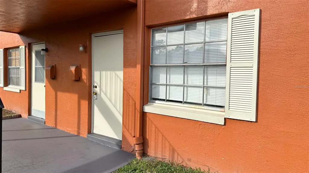 1651 W Oak Ridge Road Orlando FL 32809