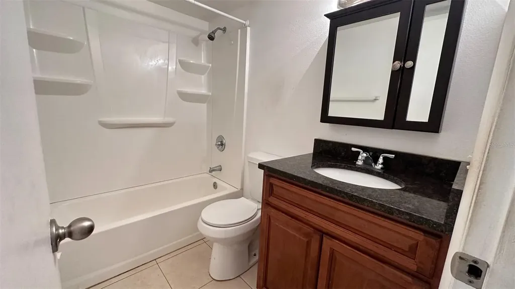 1651 W Oak Ridge Road Orlando FL 32809