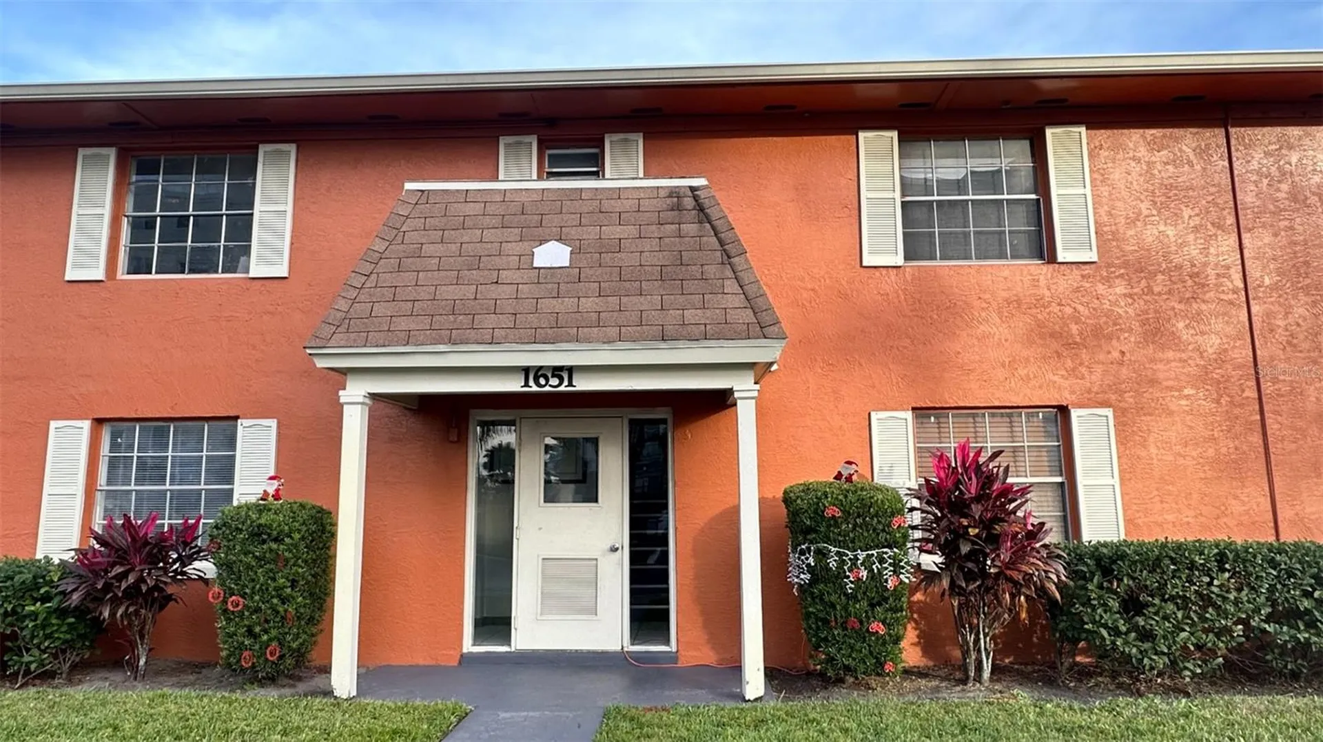 1651 W Oak Ridge Road Orlando FL 32809