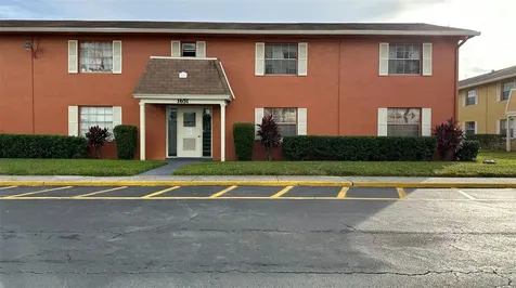 1651 W Oak Ridge Road Orlando FL 32809
