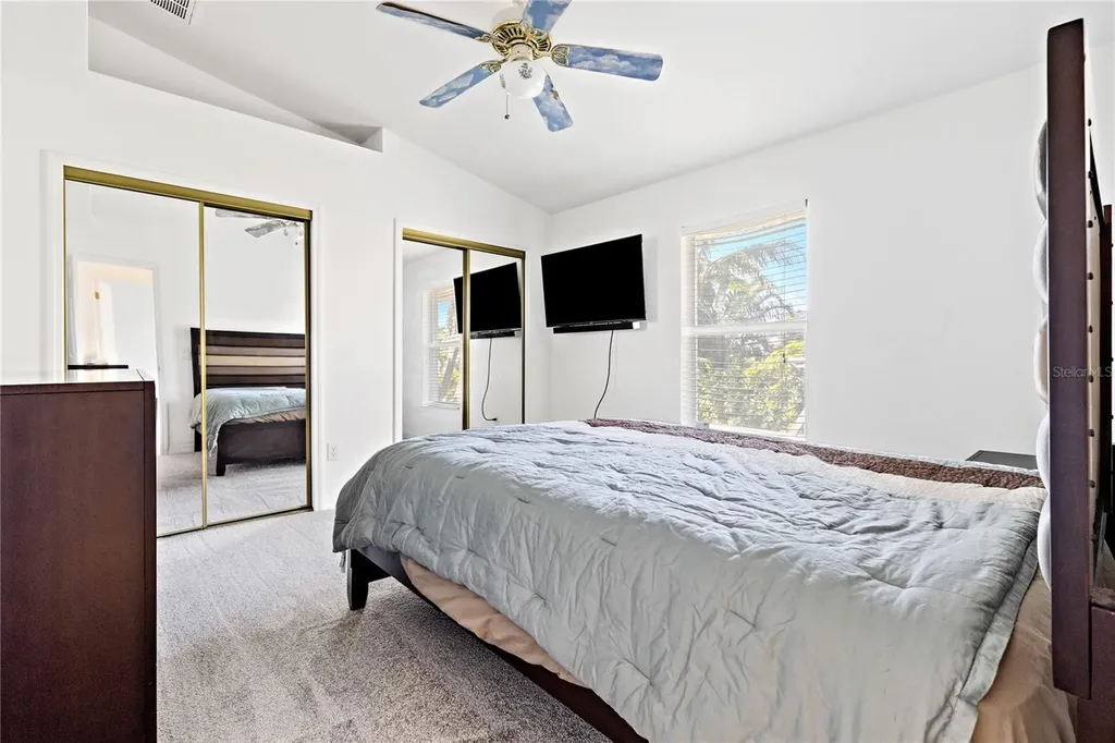 1001 NW 35th Avenue Cape Coral FL 33993