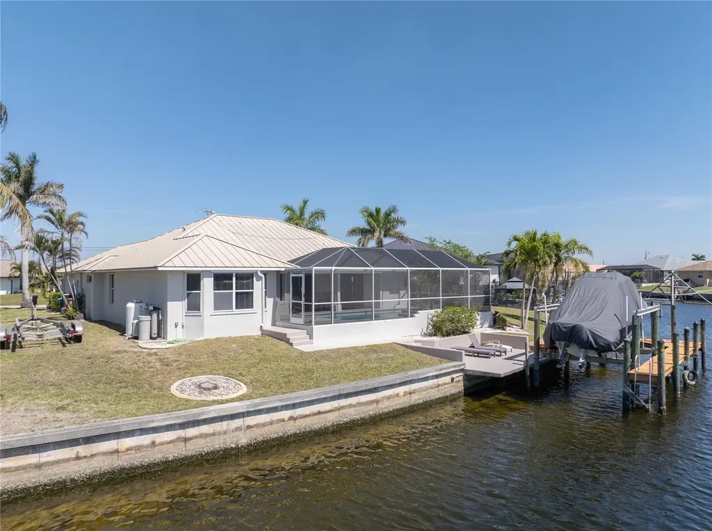 1001 NW 35th Avenue Cape Coral FL 33993