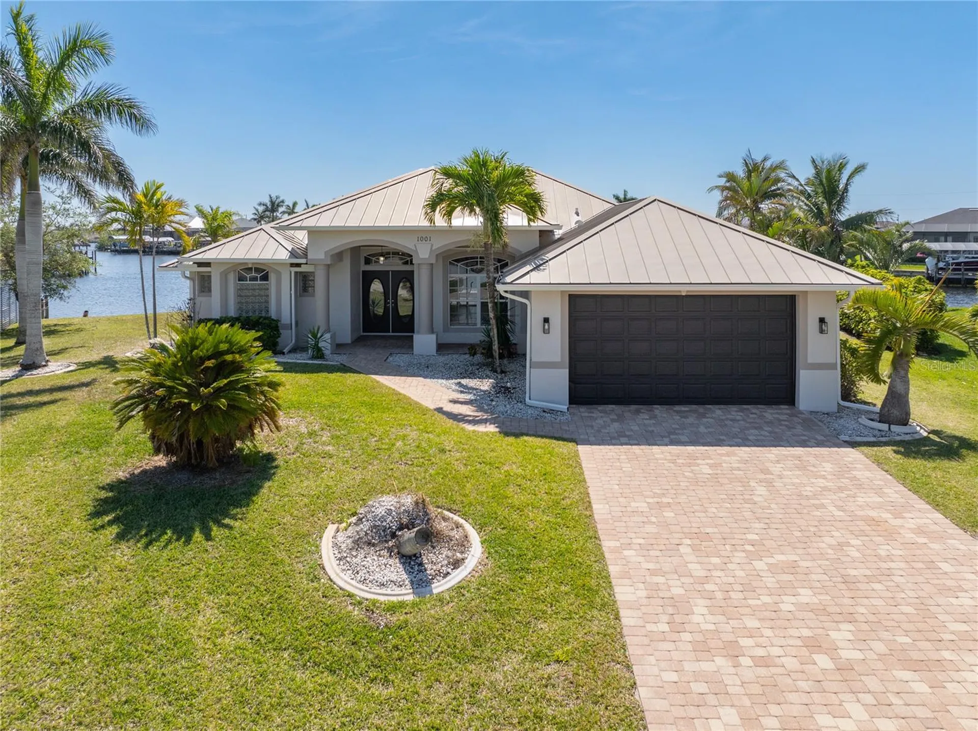 1001 NW 35th Avenue Cape Coral FL 33993