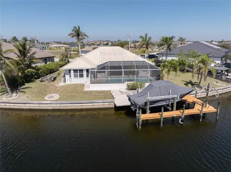1001 NW 35th Avenue Cape Coral FL 33993