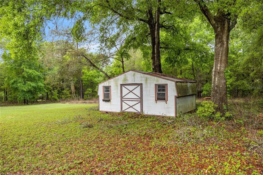 20190 SW 54th Street Dunnellon FL 34431