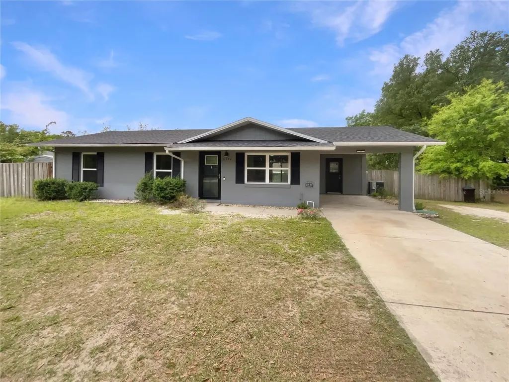 6740 SE 107th Street Belleview FL 34420