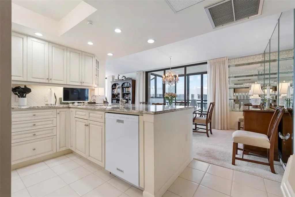 627 Alhambra Road Venice FL 34285